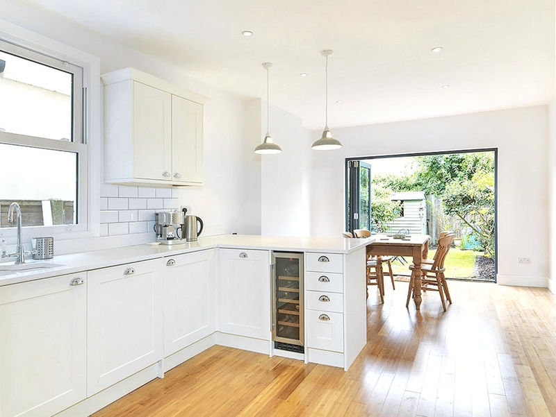 Kitchen Diner- click for photo gallery